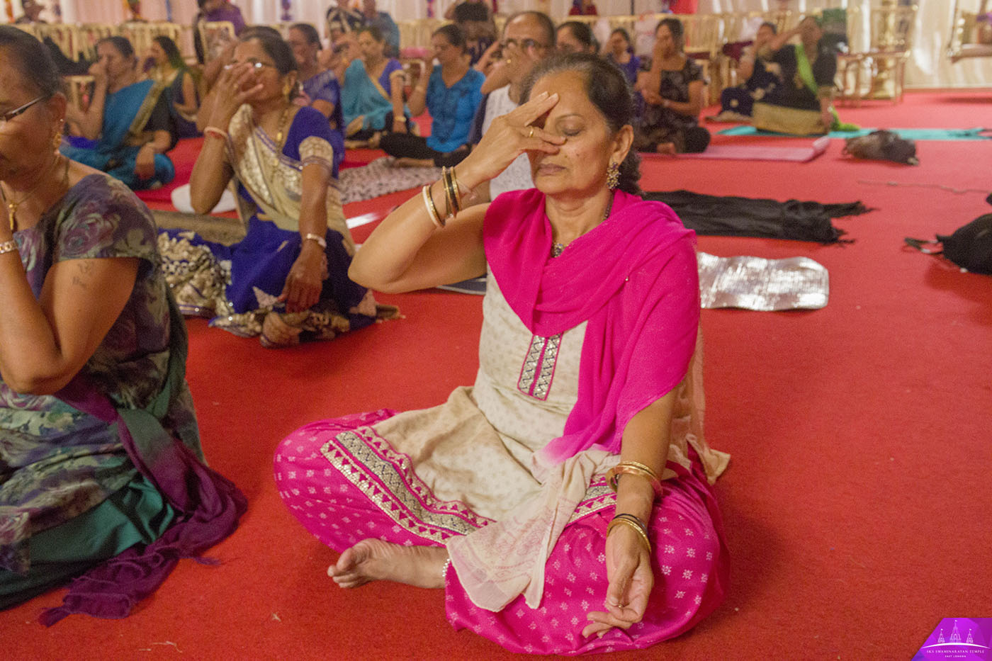 ©1987-2017 SKS Swaminarayan Temple East London